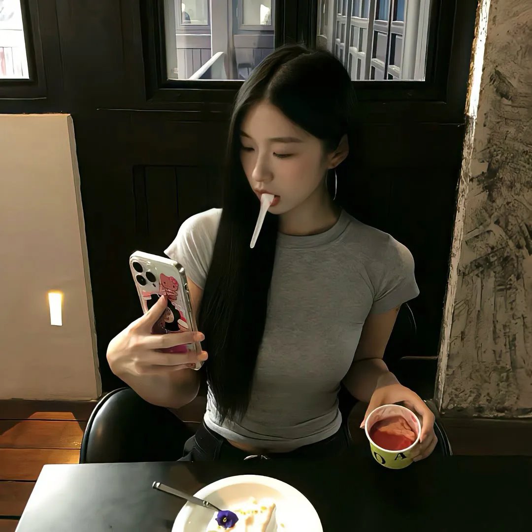 候燕